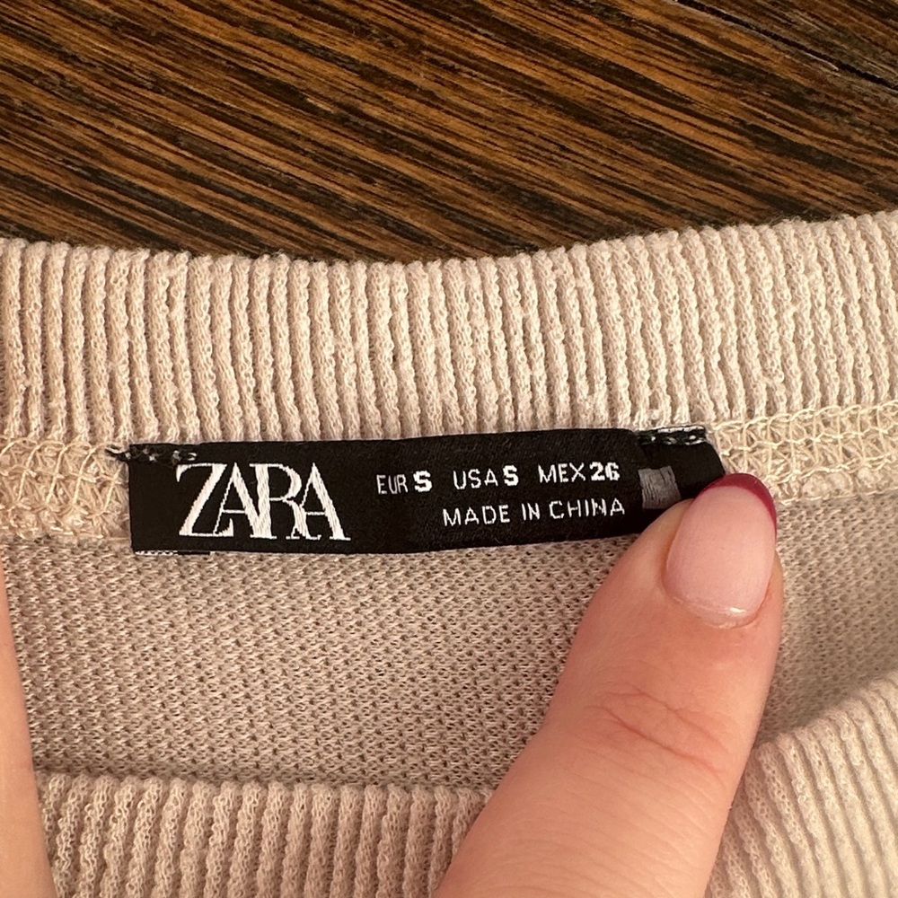 Zara Cream Long Sleeve Gathered Top - Picture 2 of 2